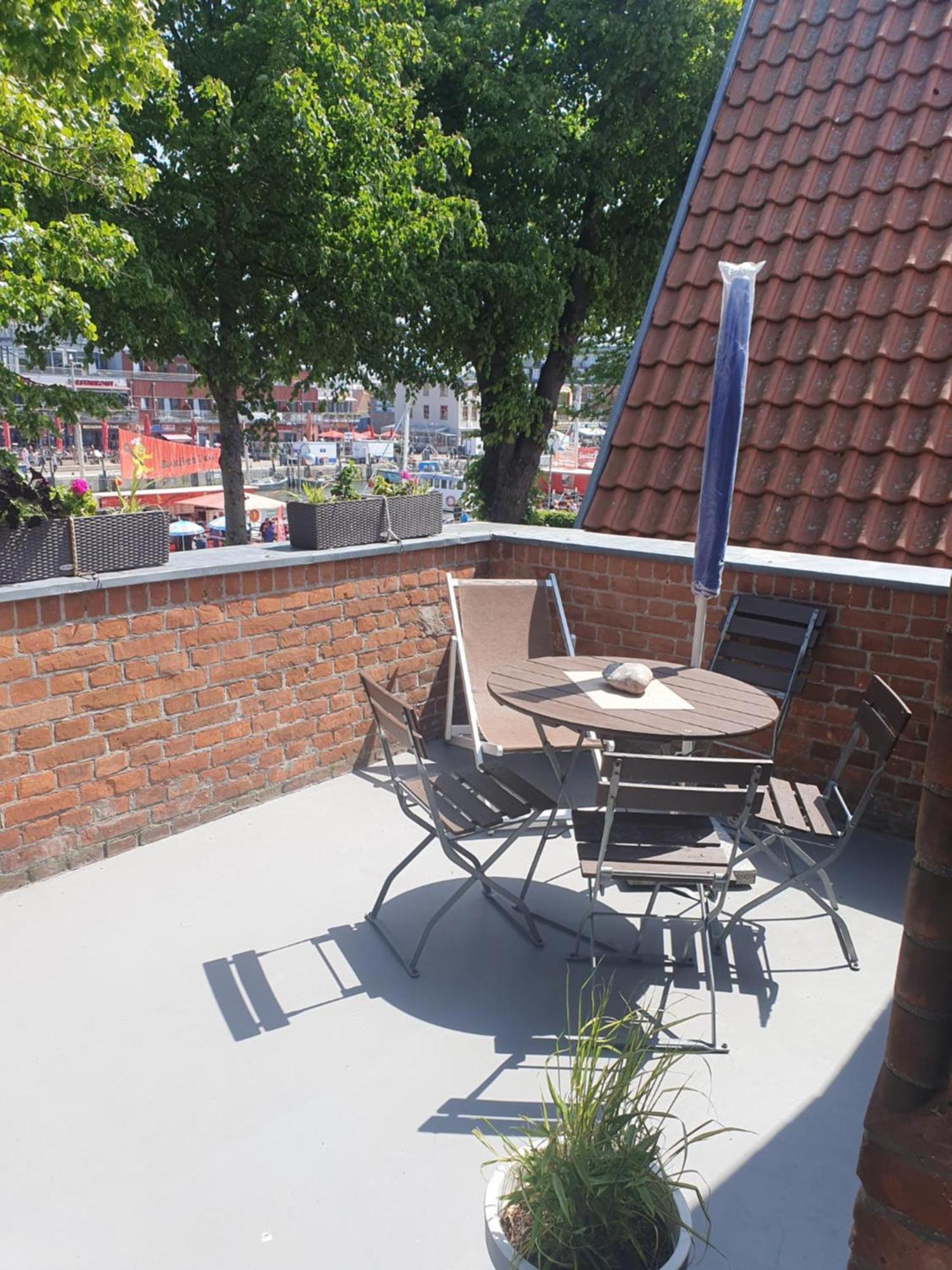 Twee Linden Warnemuende Zentrum Apartment *