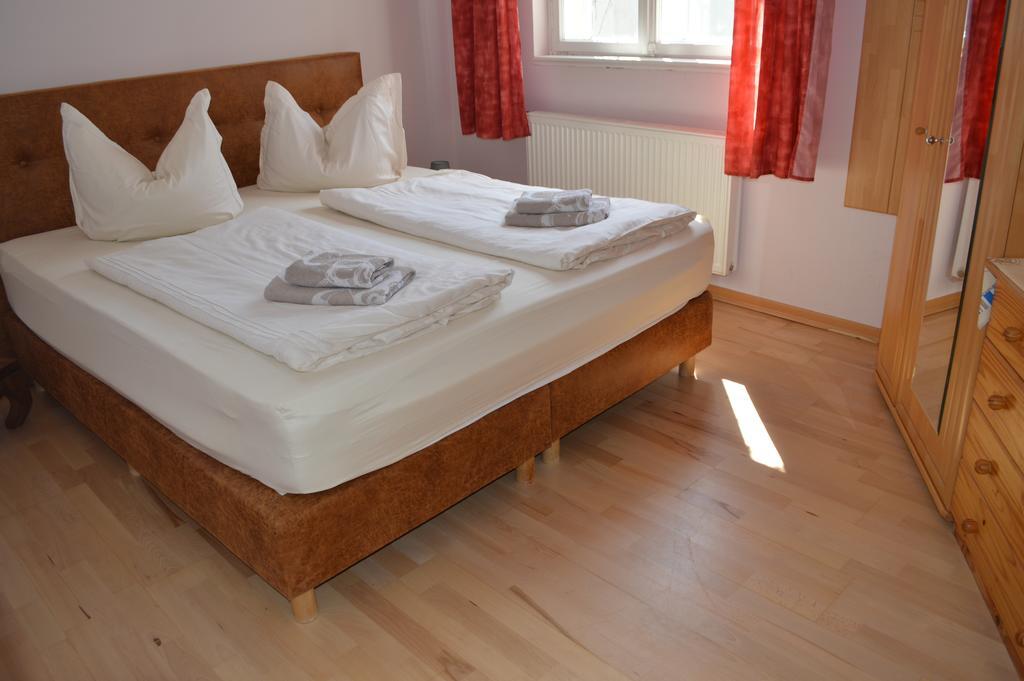 Twee Linden Warnemuende Zentrum Apartment *
