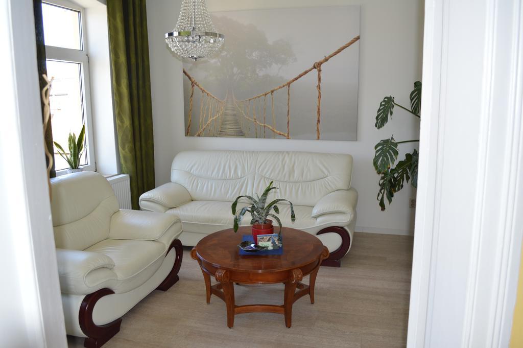Twee Linden Warnemuende Zentrum Apartment